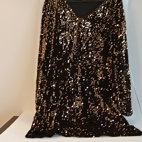 mansha Tops - Mansha blouse pre-owned woman